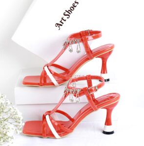 Giày cao gót nhọn